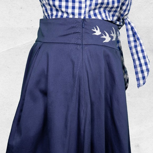 Collectif London Skirt - Picture 3 of 10